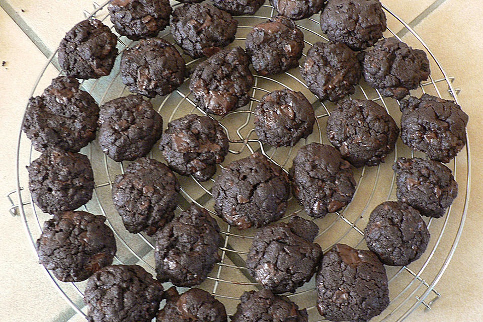 American Double Chocolate Cookies