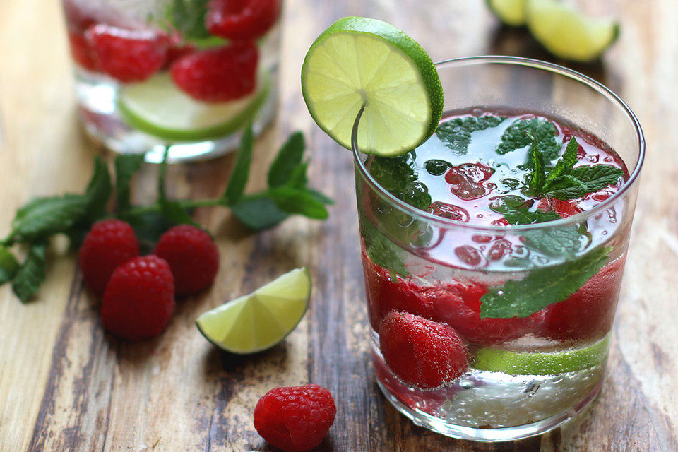 Low Carb Himbeer Mojito